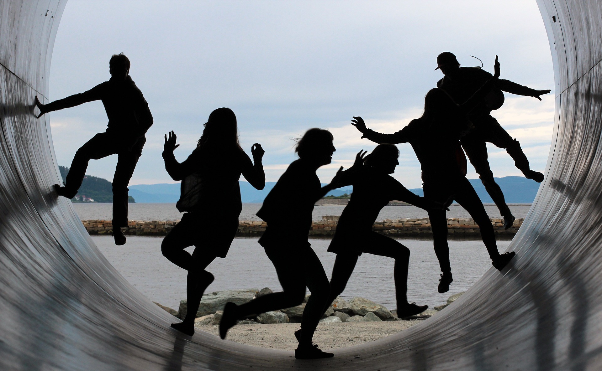 Cover image for La comunità minori e i suoi paesaggi: un modello educativo sistemico COEDU